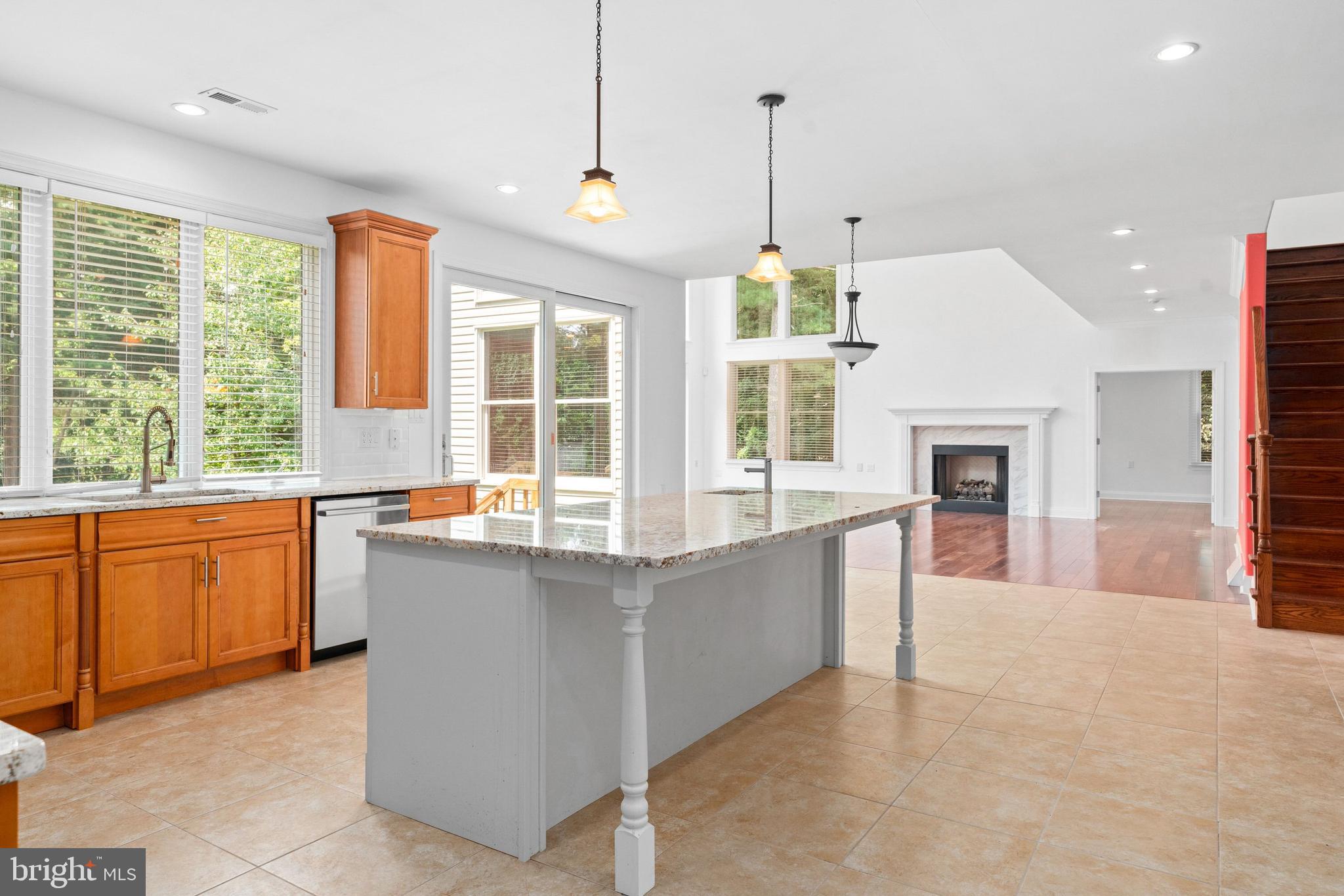 9 Lamson Lane Blackwood, NJ 08012 - Photo 29 of 64 Eat-in kitchen