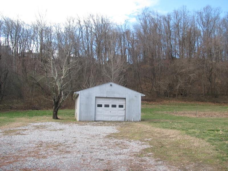 4526 Stypes Branch Road Salem, VA 24153 - Photo 8 of 13 GARAGE