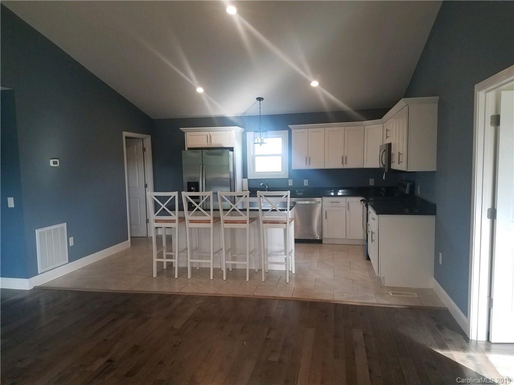 529 Causby Road Morganton, NC 28655 - Photo 3 of 13 Gallery Image 3