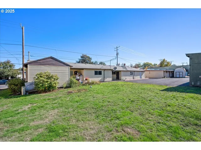 $870,000 | 5103 Northeast 42nd Avenue, Portland, OR 97218