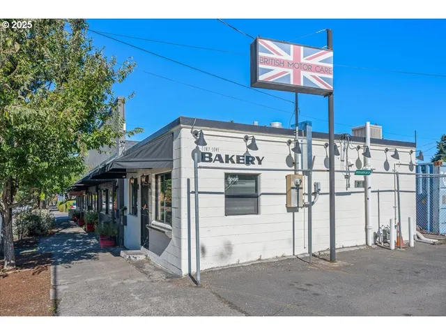 $870,000 | 5103 Northeast 42nd Avenue, Portland, OR 97218