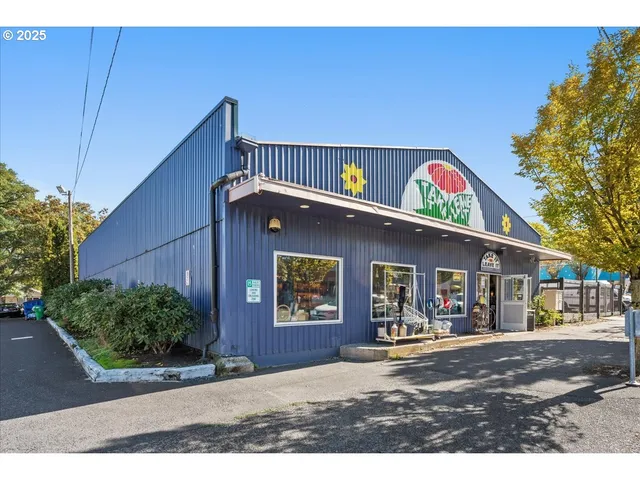 $870,000 | 5103 Northeast 42nd Avenue, Portland, OR 97218