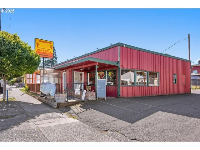 $870,000 | 5103 Northeast 42nd Avenue, Portland, OR 97218