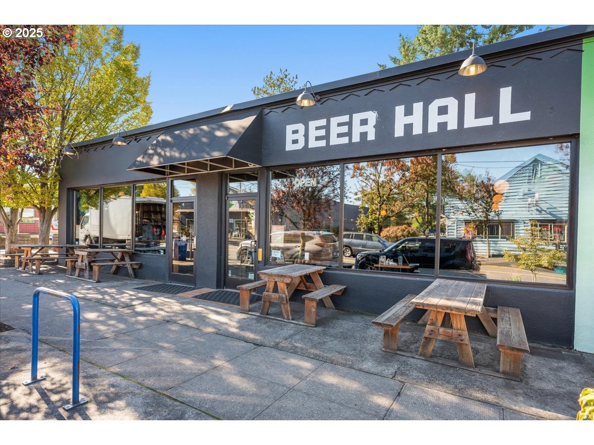 5103 Northeast 42nd Avenue Portland, OR 97218 - Photo 29 of 34