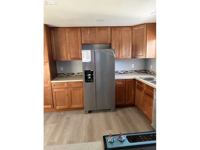 $870,000 | 5103 Northeast 42nd Avenue, Portland, OR 97218