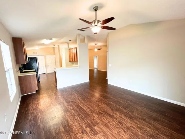 $1,800 | 1960 McGirts Point Boulevard, Jacksonville, FL 32221