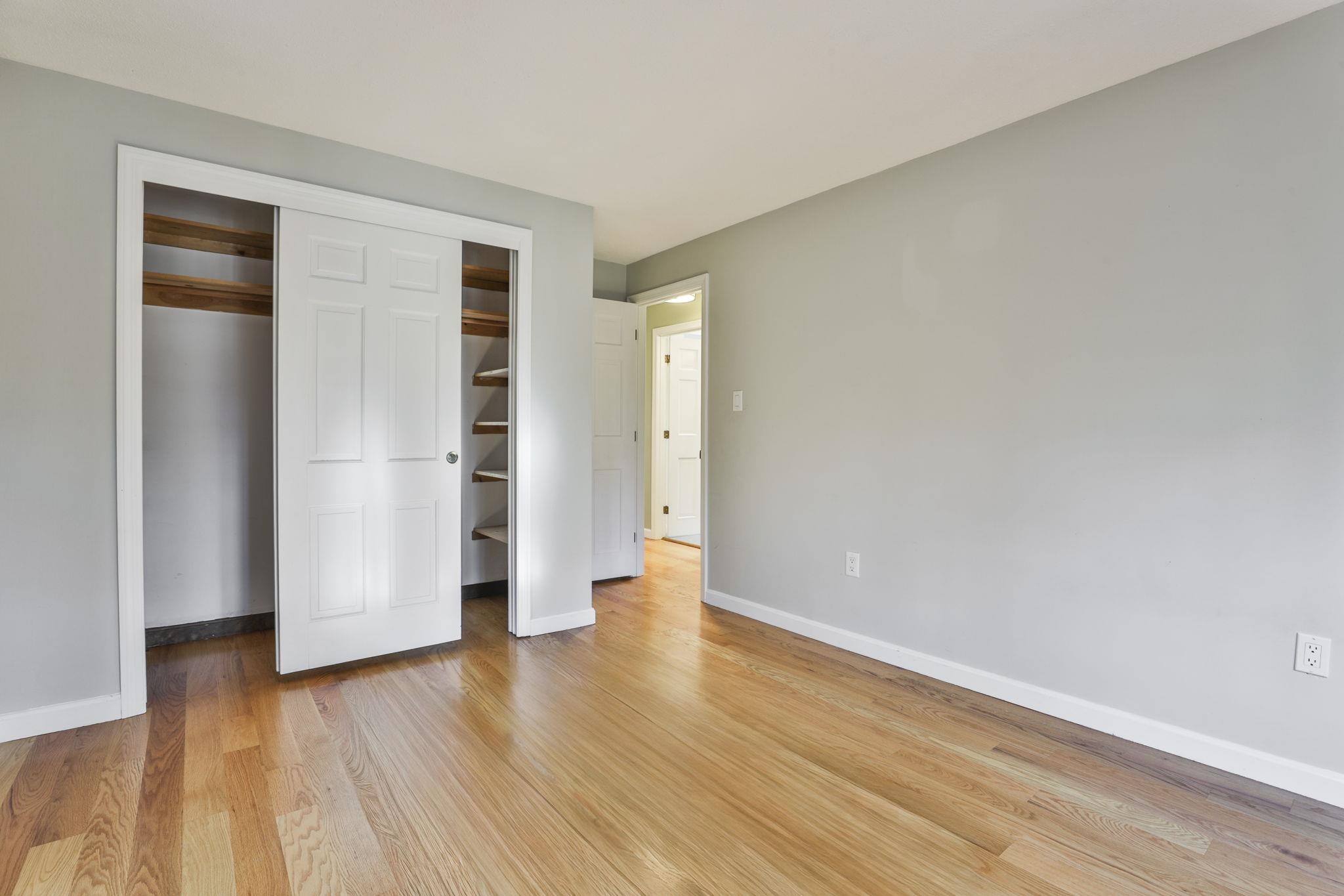 172 Hayden Road Hollis, NH 03049 - Photo 13 of 37