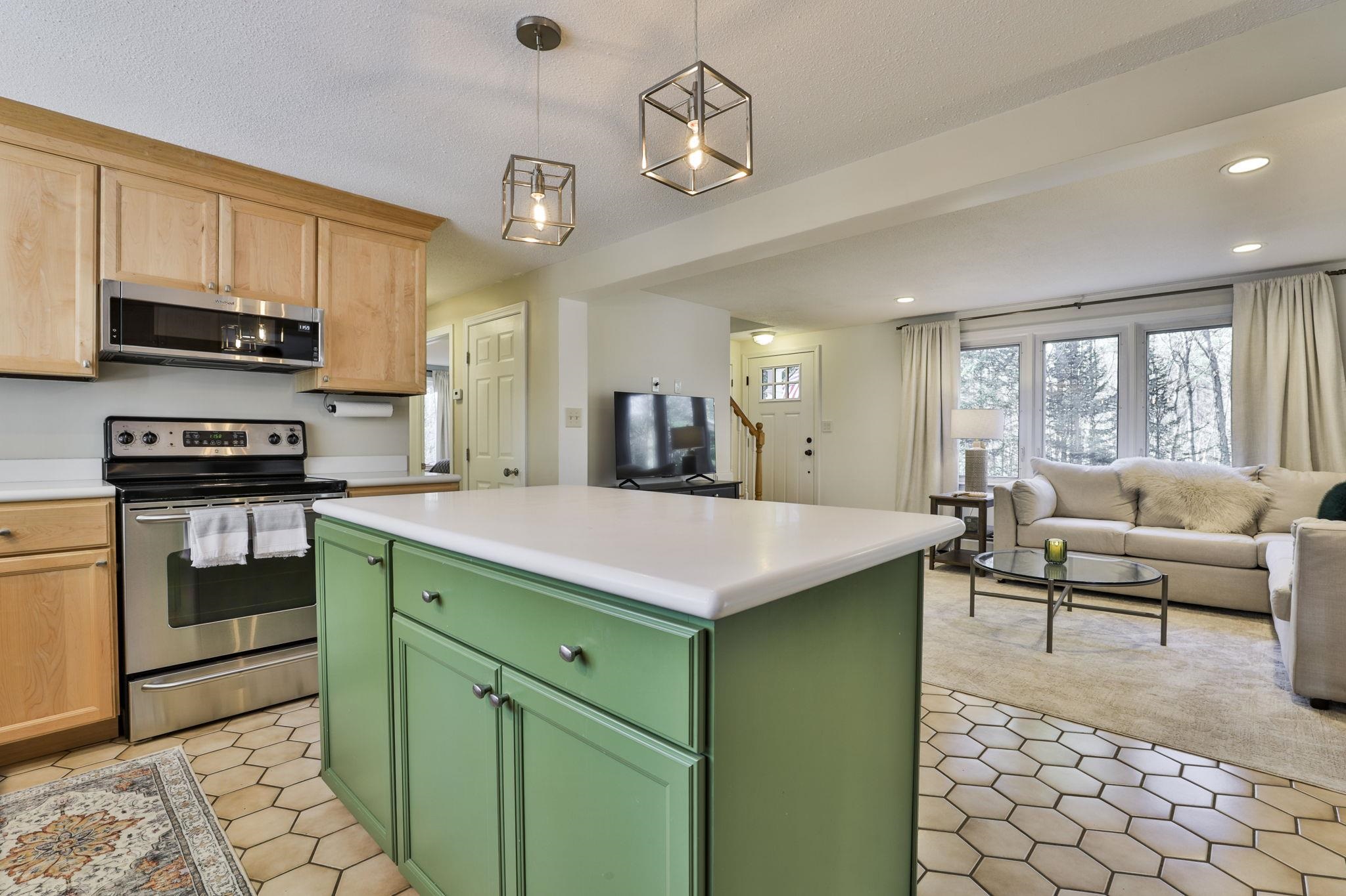 172 Hayden Road Hollis, NH 03049 - Photo 25 of 37