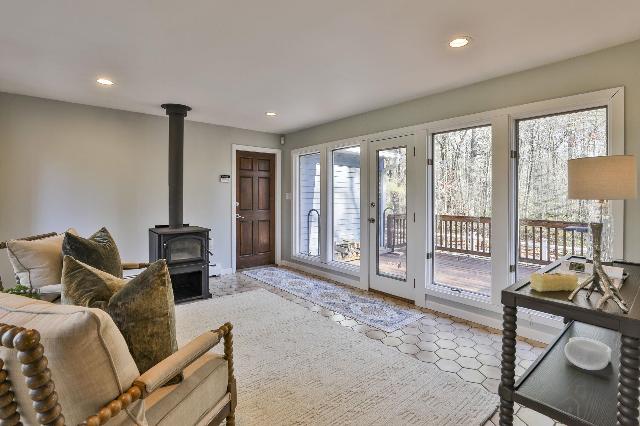 172 Hayden Road Hollis, NH 03049 - Photo 3 of 37