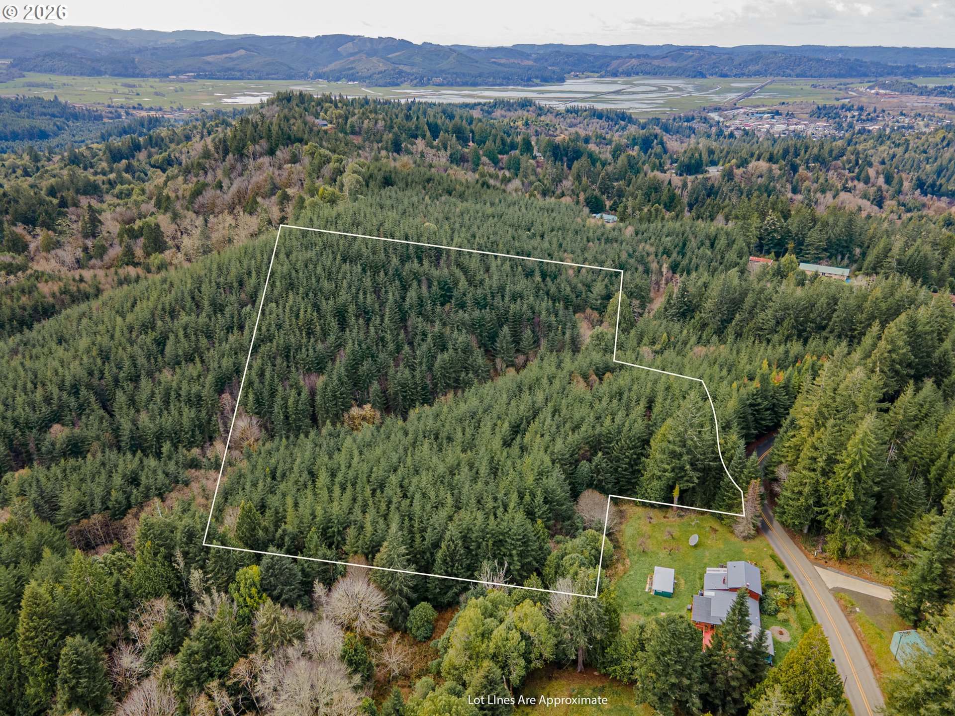 0 Shelley Road Coquille, OR 97423 - Photo 11 of 13 an aerial view of a forest