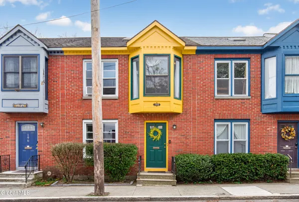 $299,900 | 198 Jefferson Street, Albany, NY 12210