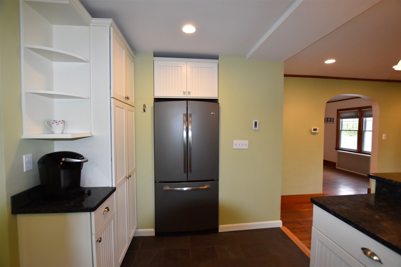 215 Lincoln Avenue Rutland, VT 05701 - Photo 11 of 25