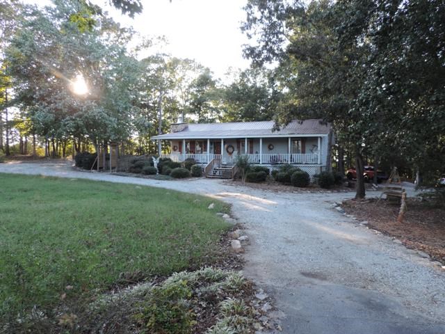 1731 Oakway Road Westminster, SC 29693 - Photo 3 of 31 Gallery Image 3