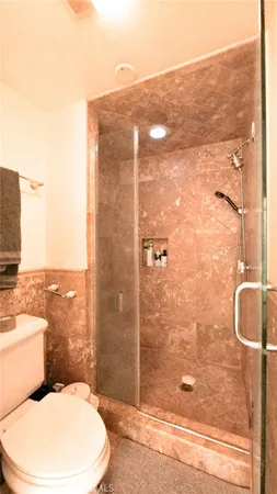 $2,800 | 2575 East 19th Street, Unit 17, Signal Hill, CA 90755