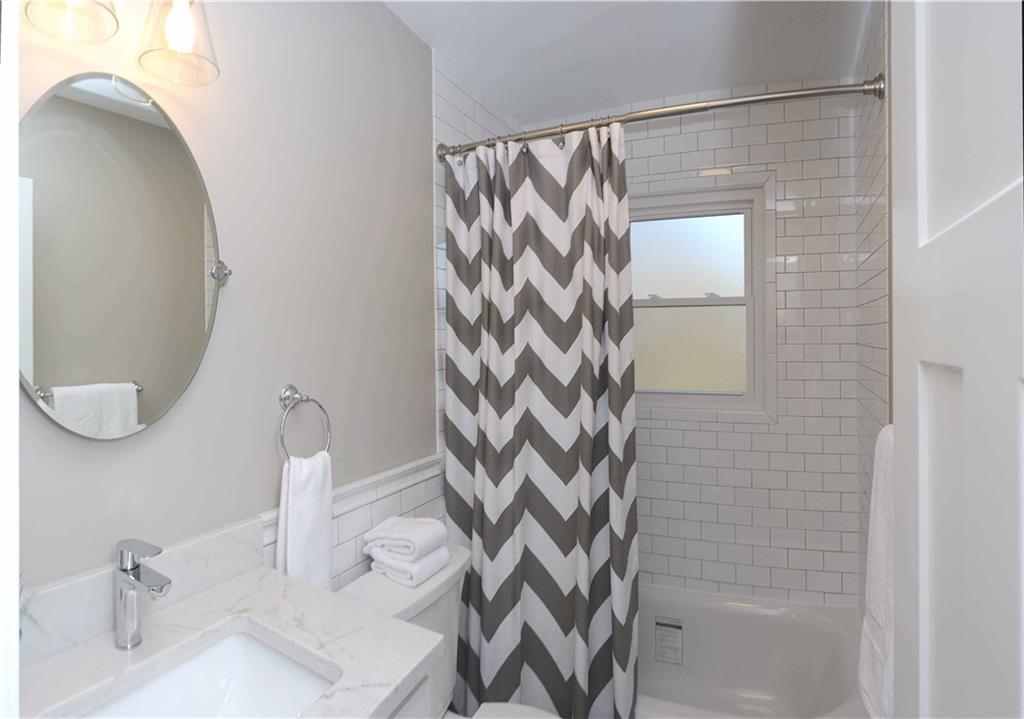 2140 Douglas Road Indianapolis, IN 46220 - Photo 14 of 29 Gallery Image 14