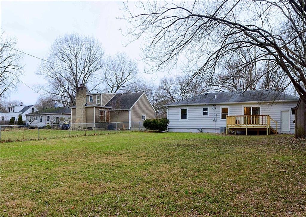 2140 Douglas Road Indianapolis, IN 46220 - Photo 21 of 29 Gallery Image 21