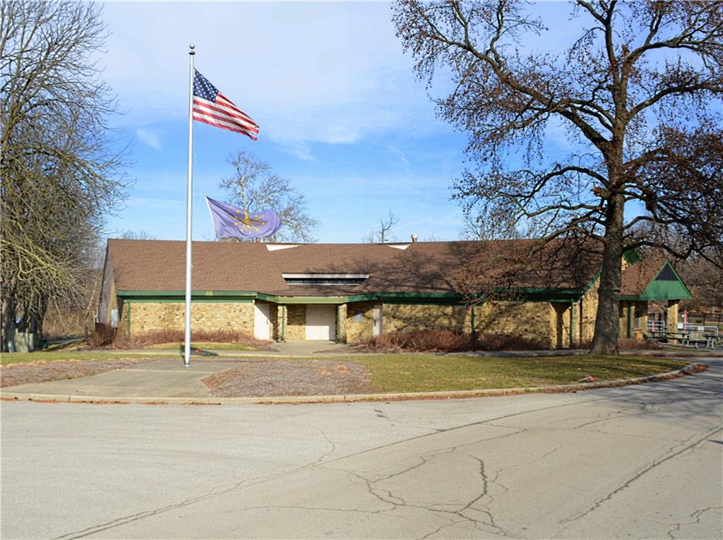 2140 Douglas Road Indianapolis, IN 46220 - Photo 29 of 29 Gallery Image 29