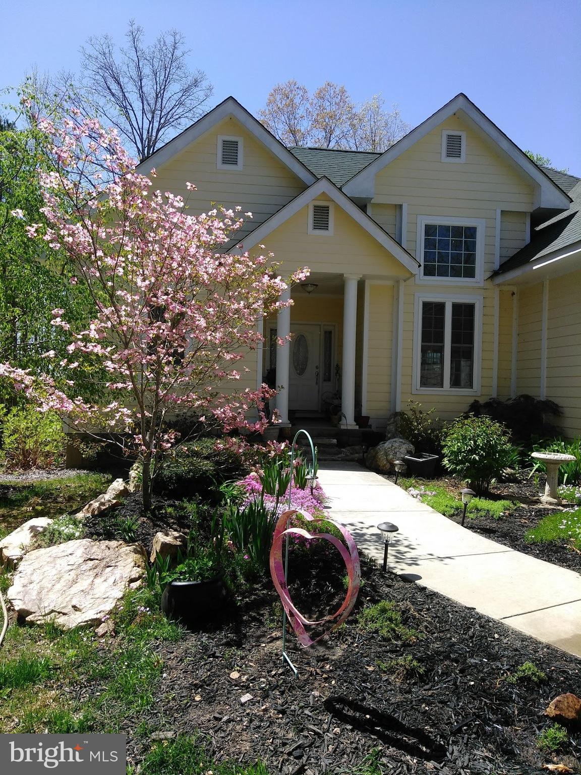 819 Billy B Road Louisa, VA 23093 - Photo 1 of 14 Exterior (Front)