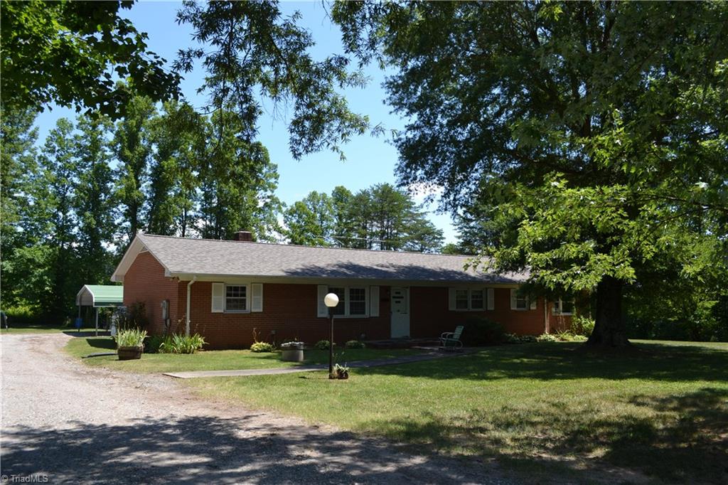 1869 Settle Bridge Road Stoneville, NC 27048 - Photo 2 of 7 Gallery Image 2