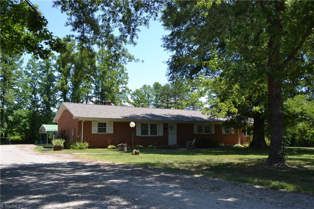 1869 Settle Bridge Road Stoneville, NC 27048 - Photo 4 of 7 Gallery Image 4