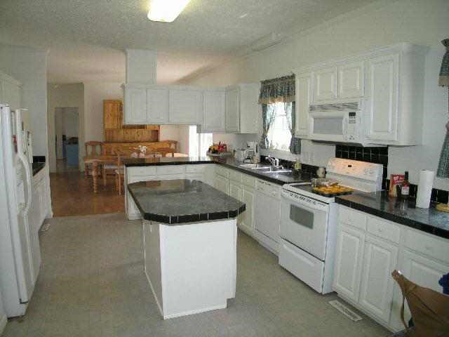102 Young Rider Lane, Unit 7 Grandy, NC 27939 - Photo 7 of 9 Gallery Image 7