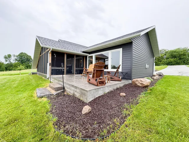 $649,900 | 24718 West Elbow Road, Pelican Rapids, MN 56572