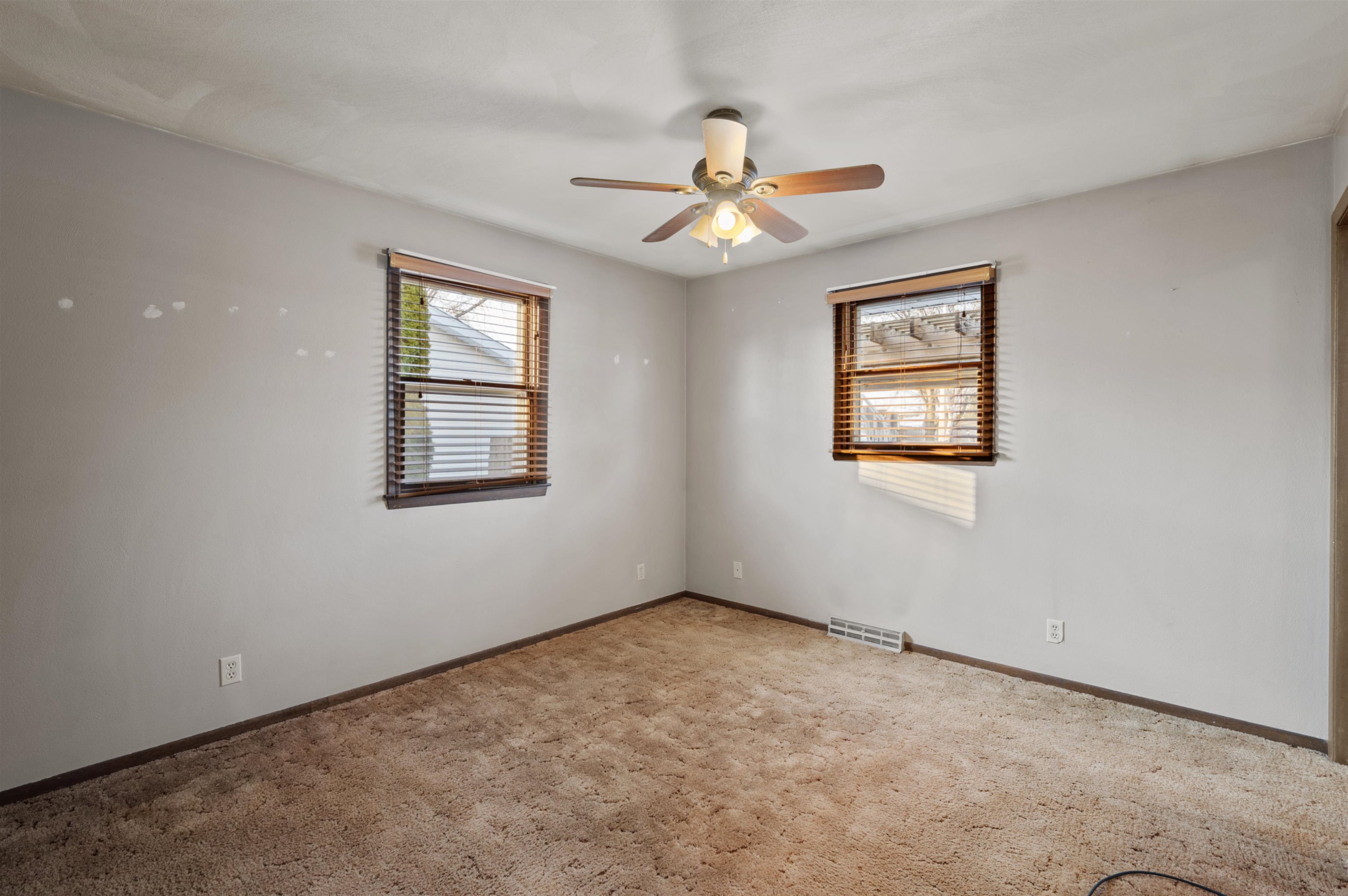 700 Shu-Lar Lane Clinton, WI 53525 - Photo 19 of 33