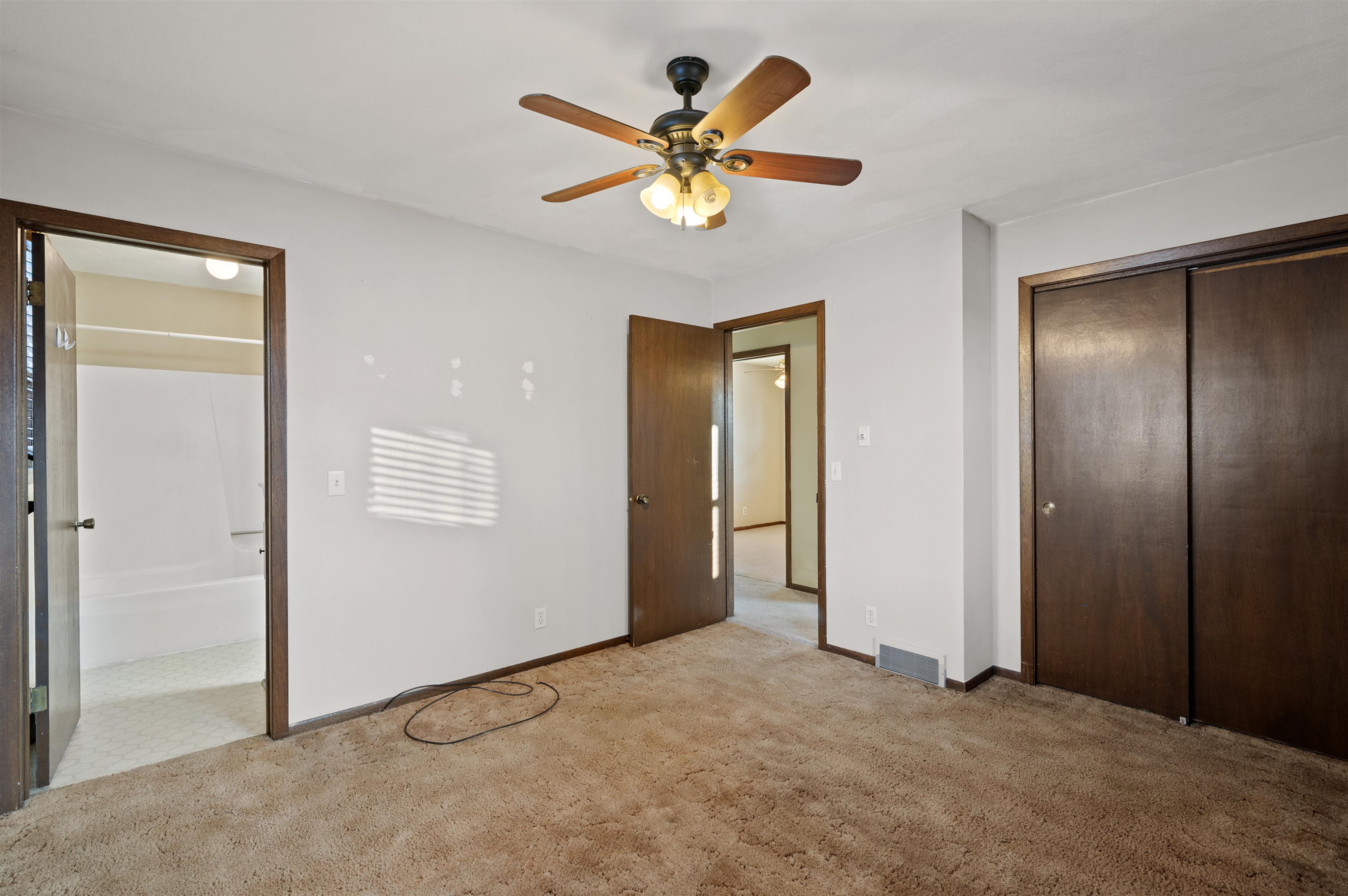 700 Shu-Lar Lane Clinton, WI 53525 - Photo 21 of 33