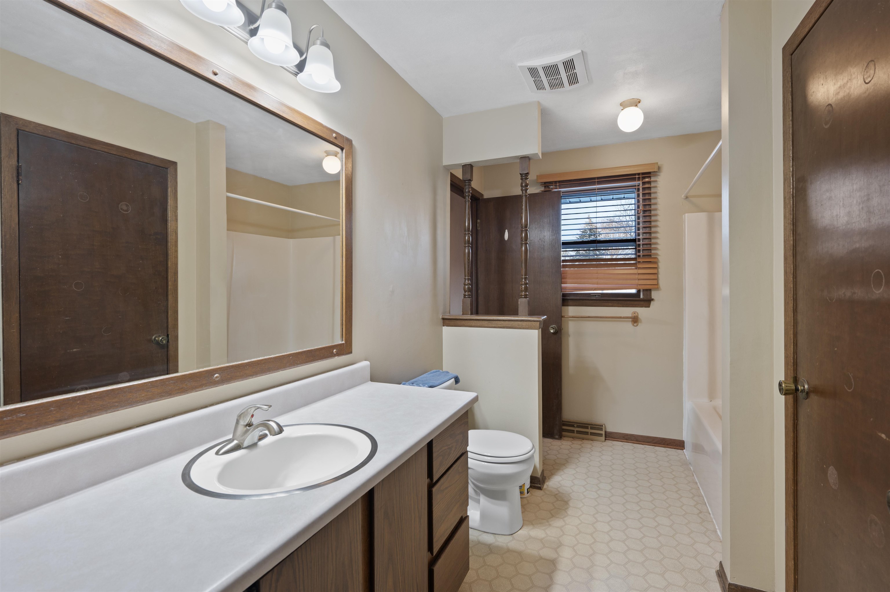 700 Shu-Lar Lane Clinton, WI 53525 - Photo 23 of 33