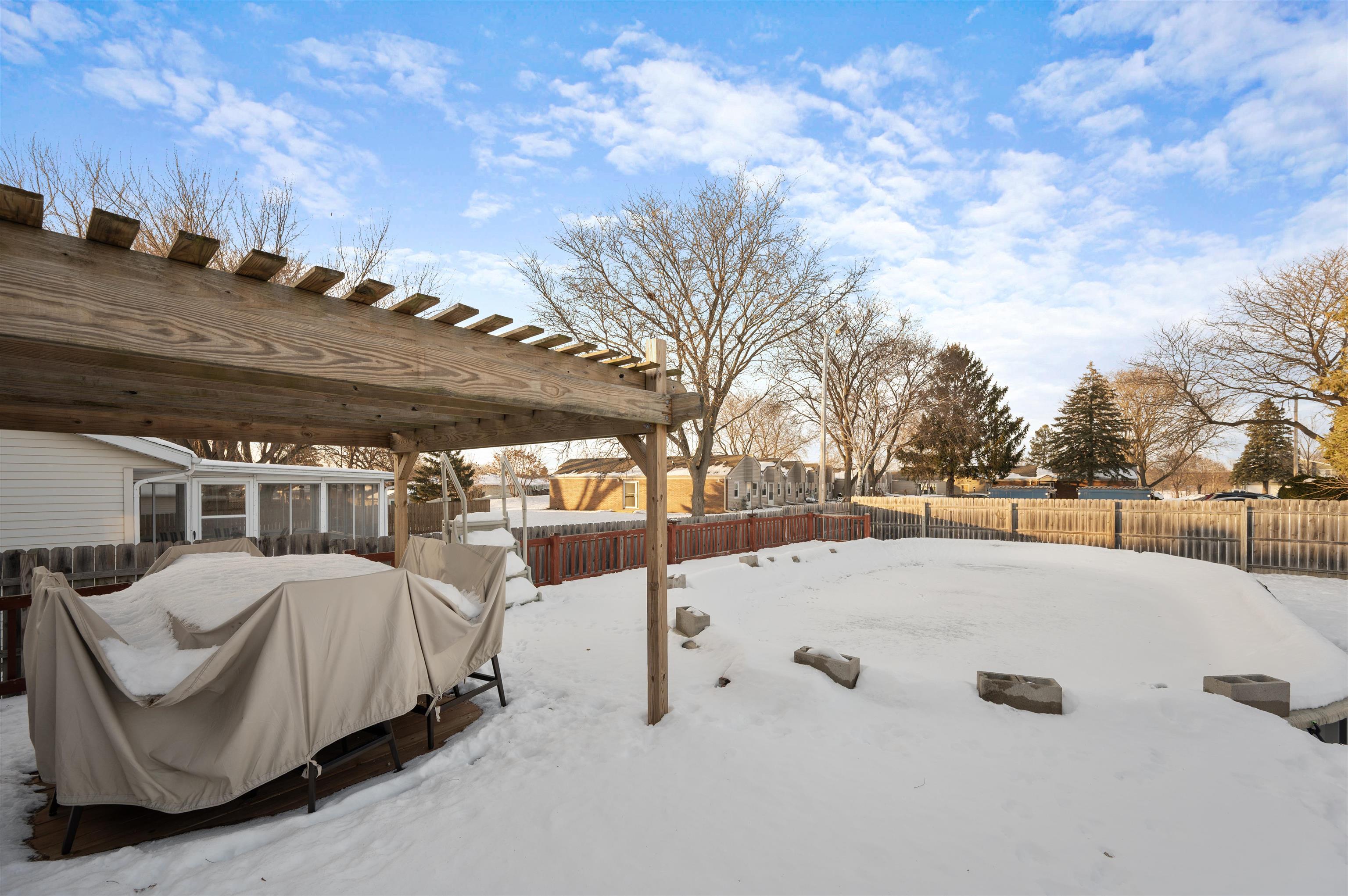 700 Shu-Lar Lane Clinton, WI 53525 - Photo 32 of 33