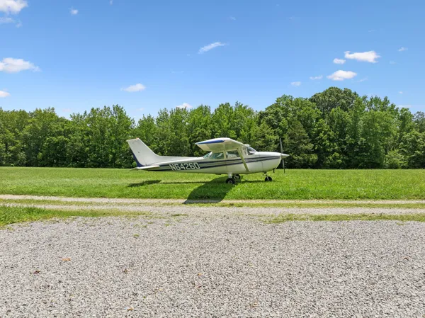 $644,000 | 432 Slow Roll Drive, Chapmansboro, TN 37035