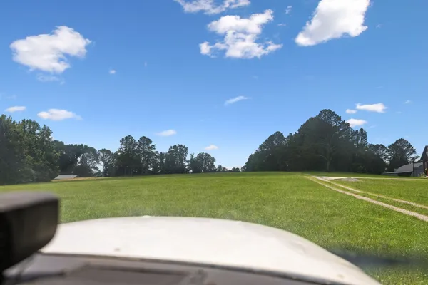 $644,000 | 432 Slow Roll Drive, Chapmansboro, TN 37035