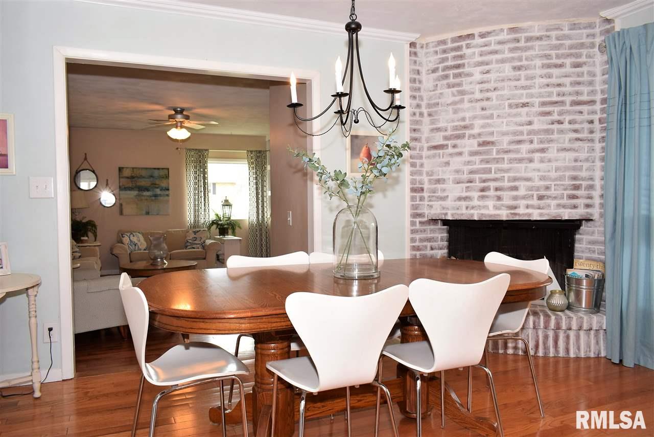 904 Westgate Road Washington, IL 61571 - Photo 12 of 36 Gallery Image 12