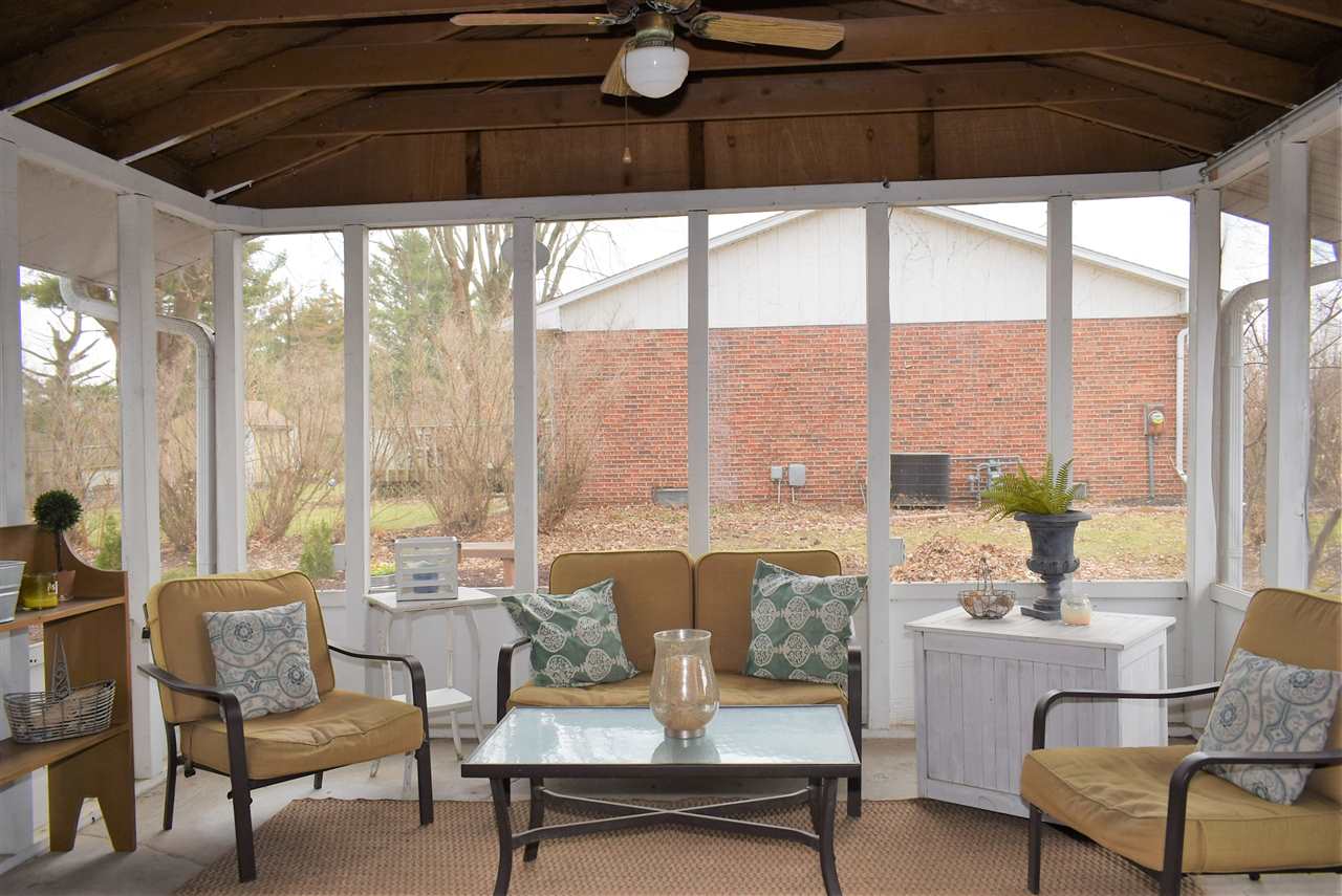 904 Westgate Road Washington, IL 61571 - Photo 30 of 36 Gallery Image 30