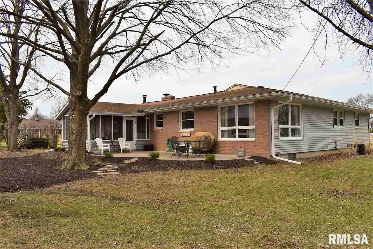 904 Westgate Road Washington, IL 61571 - Photo 33 of 36 Gallery Image 33