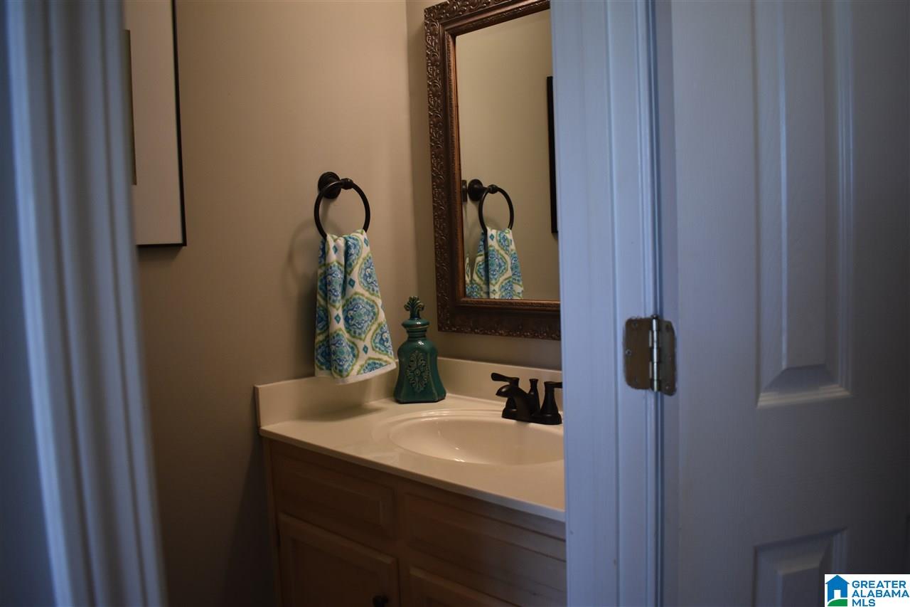 108 Ashford Lane Alabaster, AL 35007 - Photo 11 of 37
