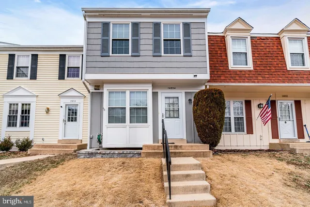 $2,350 | 14854 Lynhodge Court, Centreville, VA 20120
