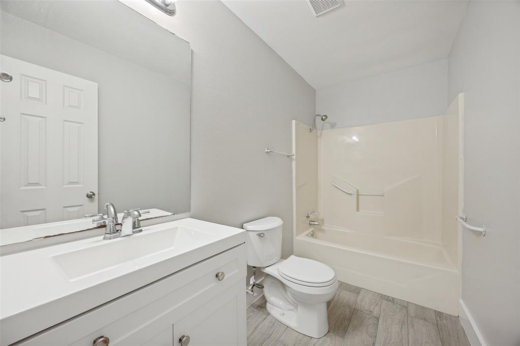 1009 Enlow Circle Commerce, TX 75428 - Photo 21 of 25