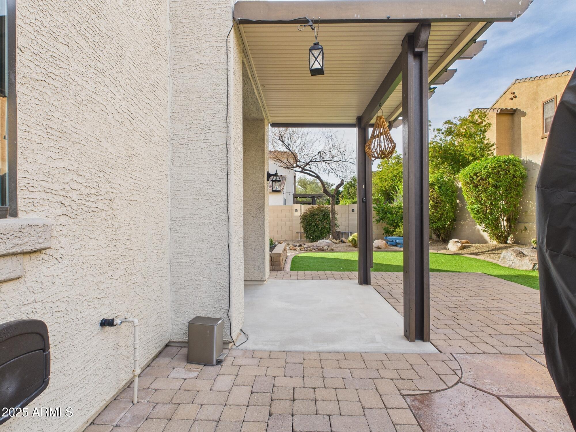 2326 West Sleepy Ranch Road Phoenix, AZ 85085 - Photo 22 of 27 Cozy outdoor patio