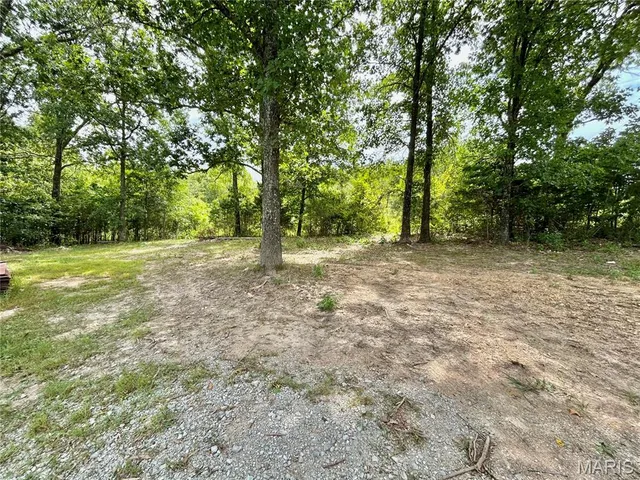 $135,000 | 1640 Highway 63, Houston, MO 65483