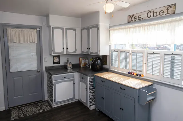 $137,900 | 431 Madison Street, Jackson, MI 49202