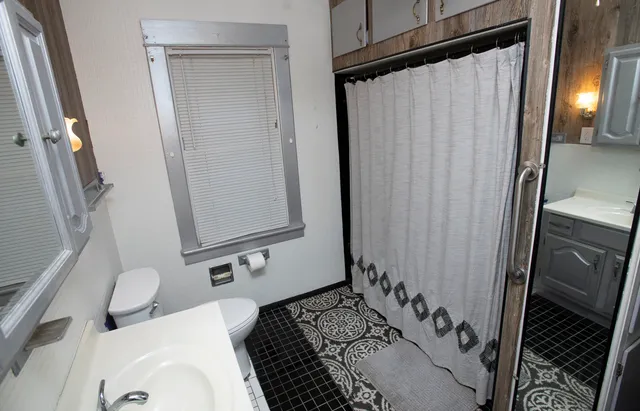 $137,900 | 431 Madison Street, Jackson, MI 49202