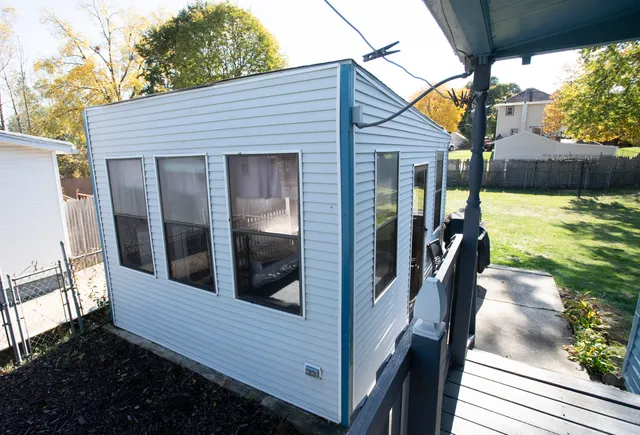 $137,900 | 431 Madison Street, Jackson, MI 49202