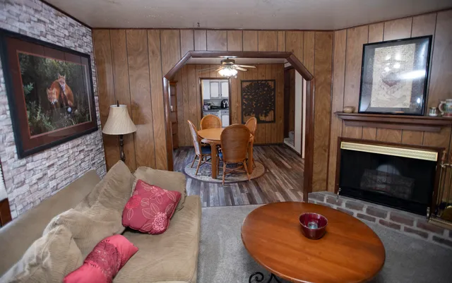 $137,900 | 431 Madison Street, Jackson, MI 49202