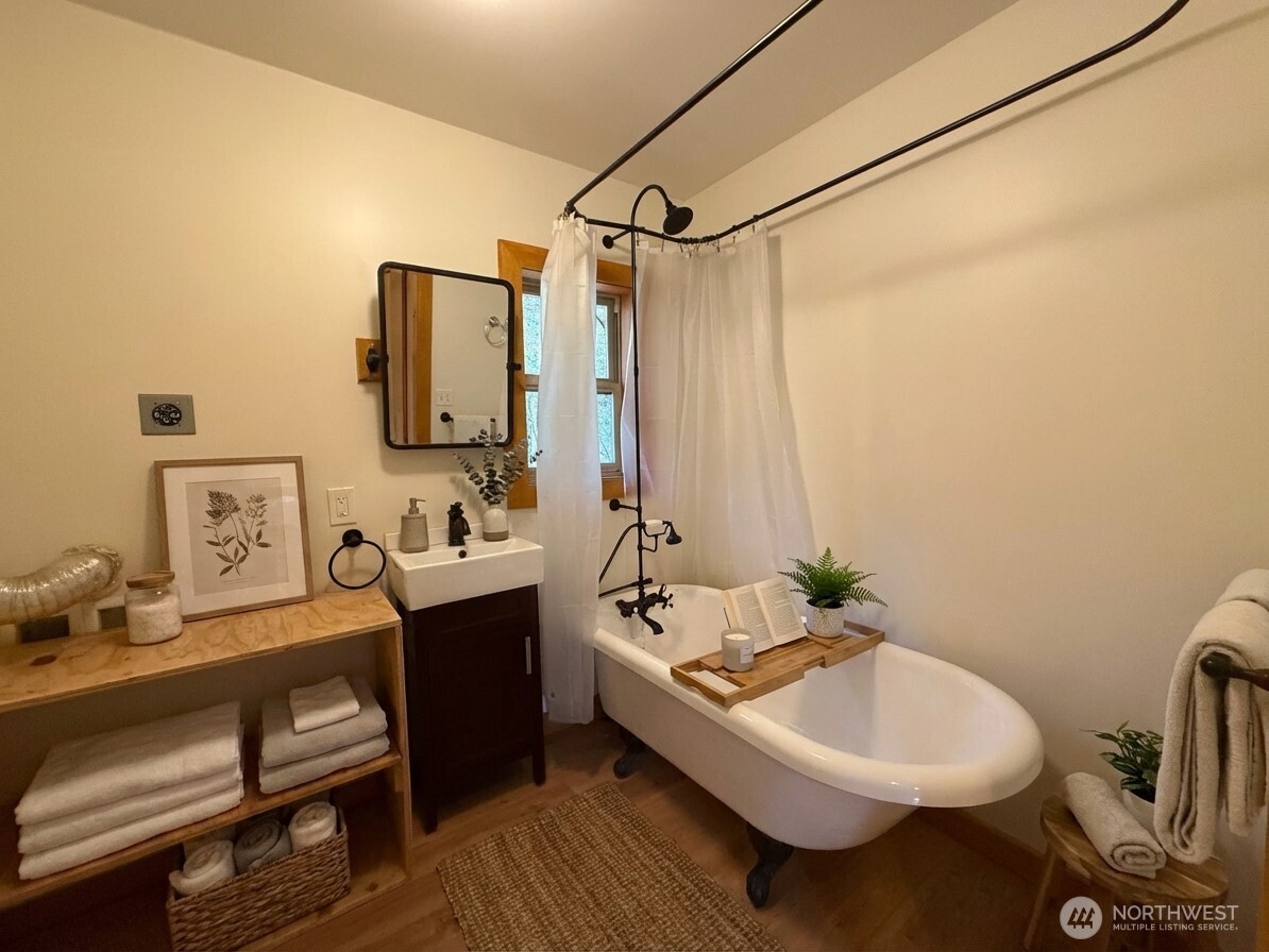 4534 Point Lawrence Road Orcas Island, WA 98279 - Photo 16 of 34