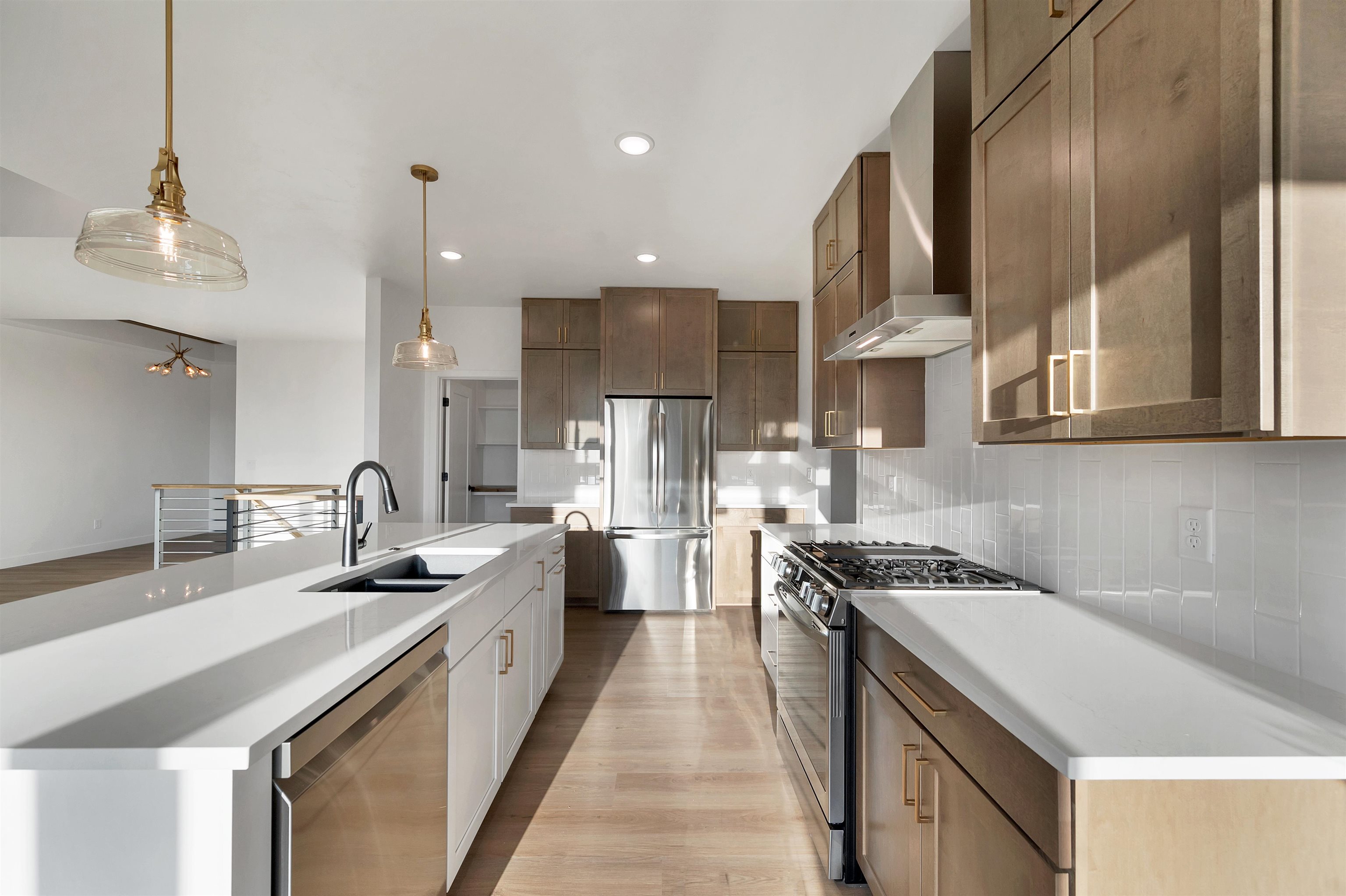 713 Royal Saint Pats Drive Wrightstown, WI 54180 - Photo 12 of 34