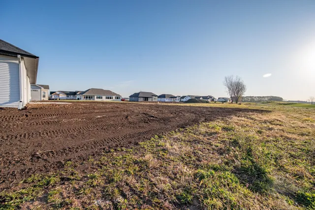 $649,000 | 713 Royal Saint Pats Drive, Wrightstown, WI 54180