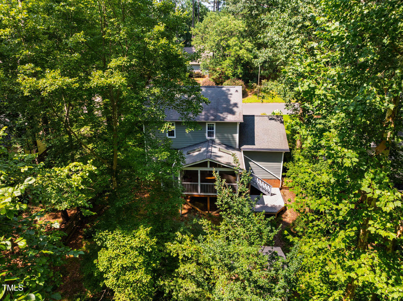 4117 Olde Coach Road Durham, NC 27707 - Photo 25 of 37 4117OldeCoachRd-010