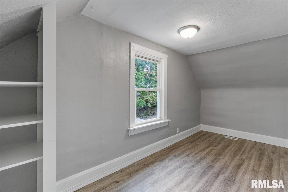 3209 11th Avenue Moline, IL 61265 - Photo 24 of 26