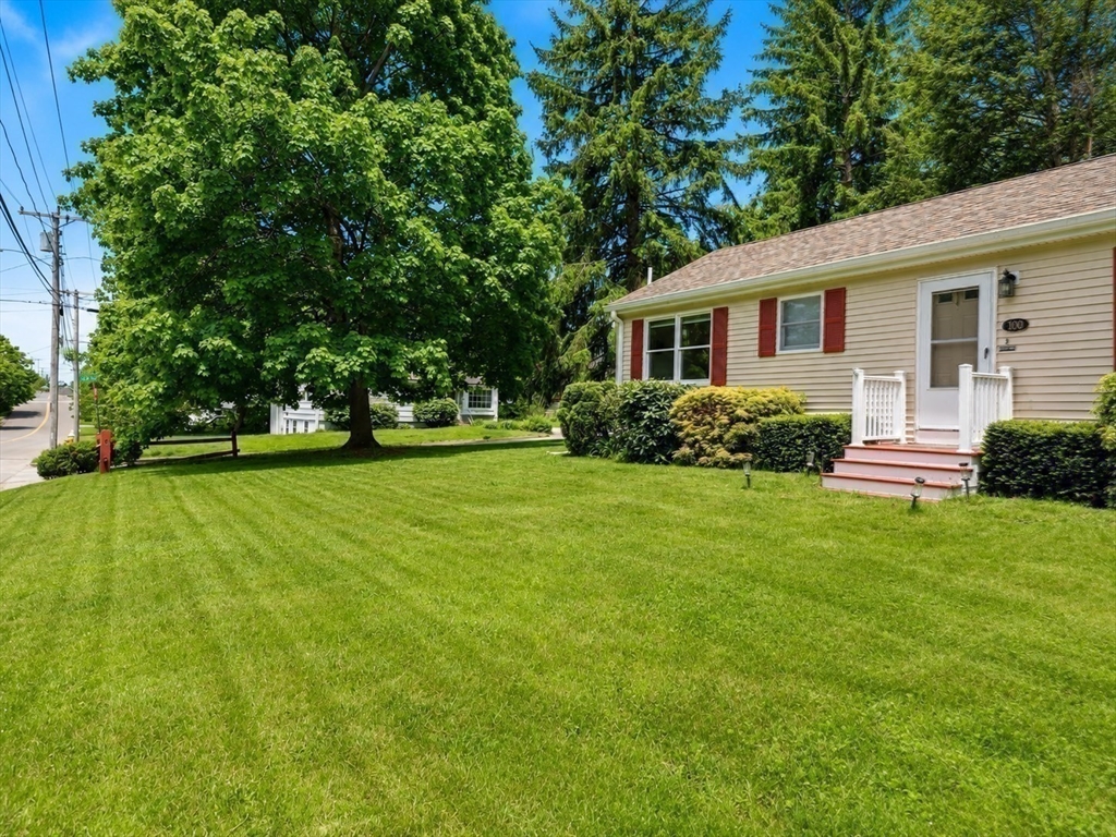 100 St Nicholas Avenue Worcester, MA 01606 - Photo 18 of 22